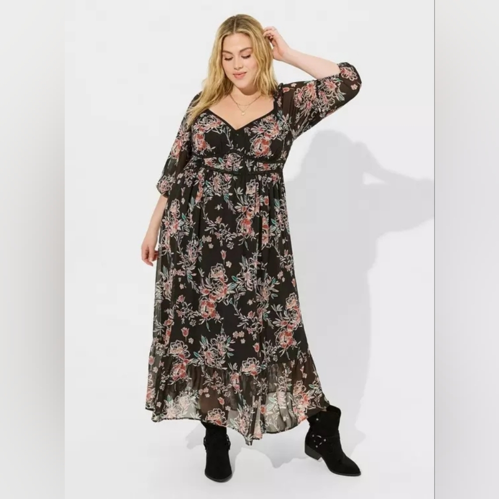 Torrid Maxi Chiffon Shirred Bodice A-Line Dress. V-neck. Tiered Hem. Worn Twice